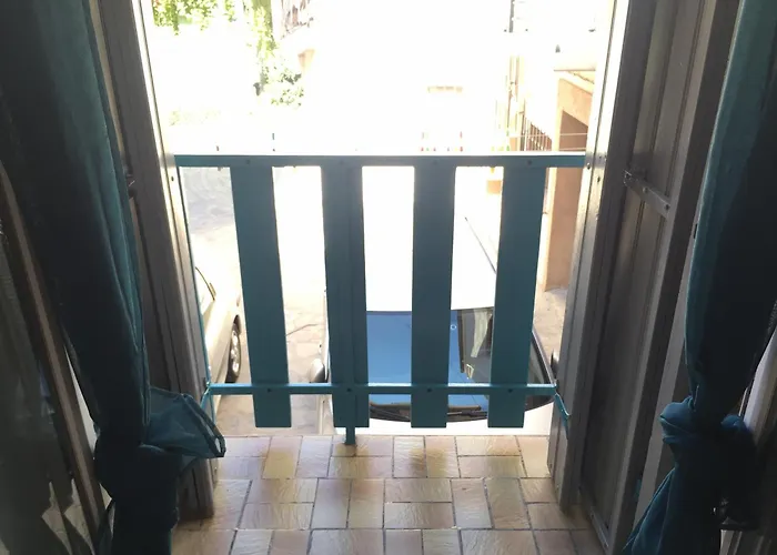 Proche Du Port Apartment *